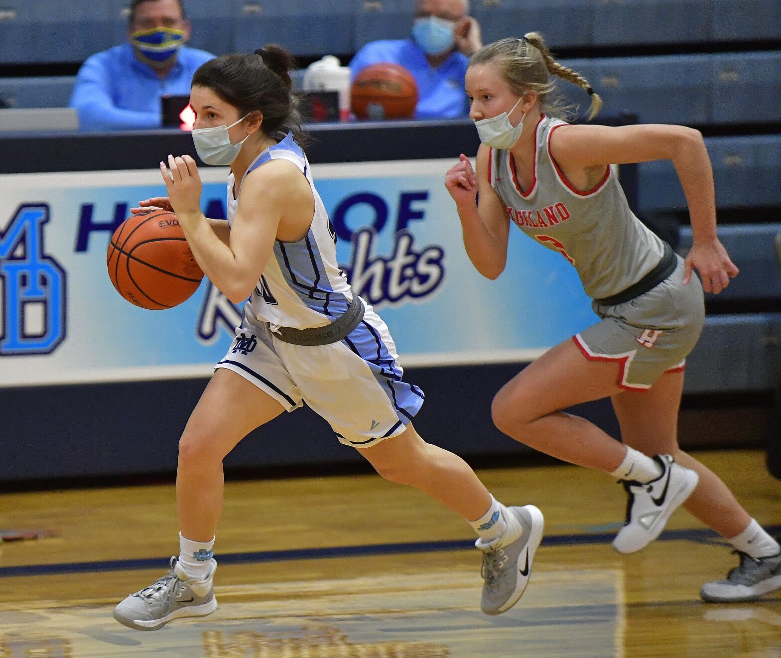 Highland vs Mater Dei